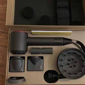 Dyson Airwrap Complete Styler